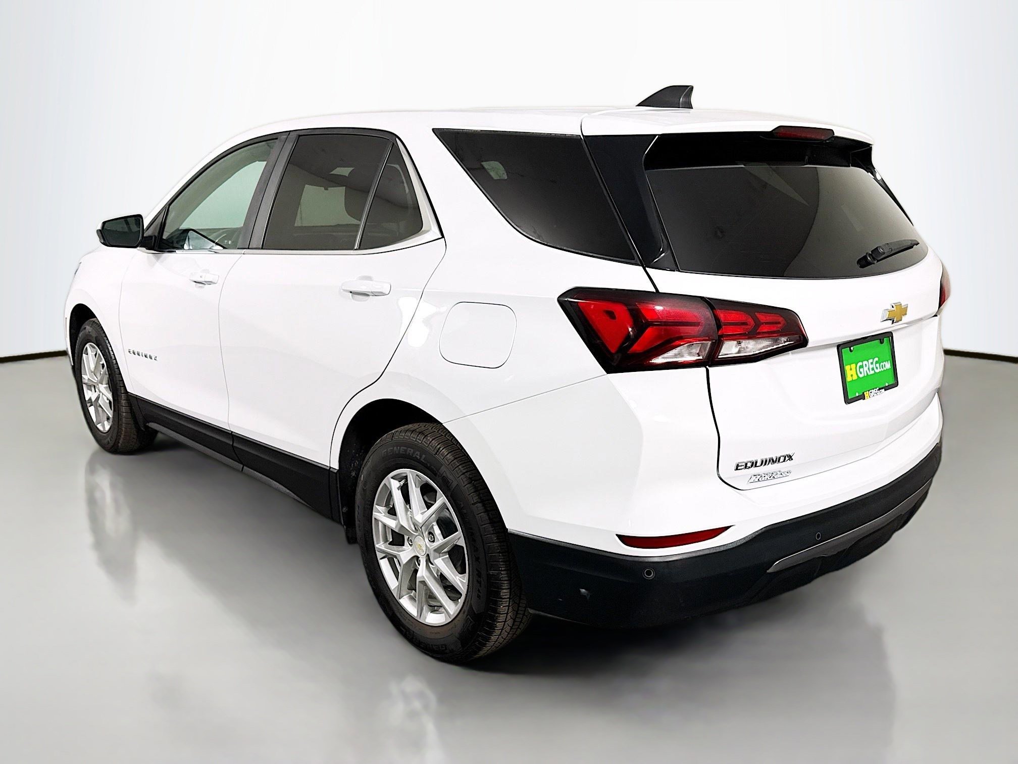 Used 2022 Chevrolet Equinox LT w/ Driver Convenience Package image 7