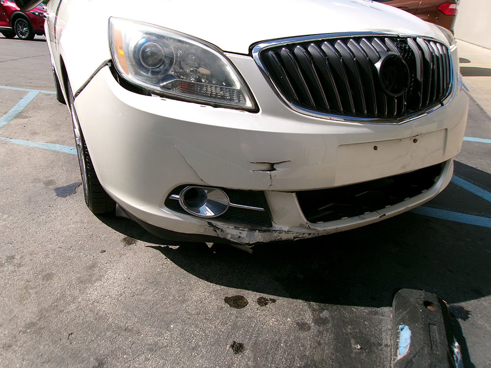 Used 2014 Buick Verano Premium FWD image 3