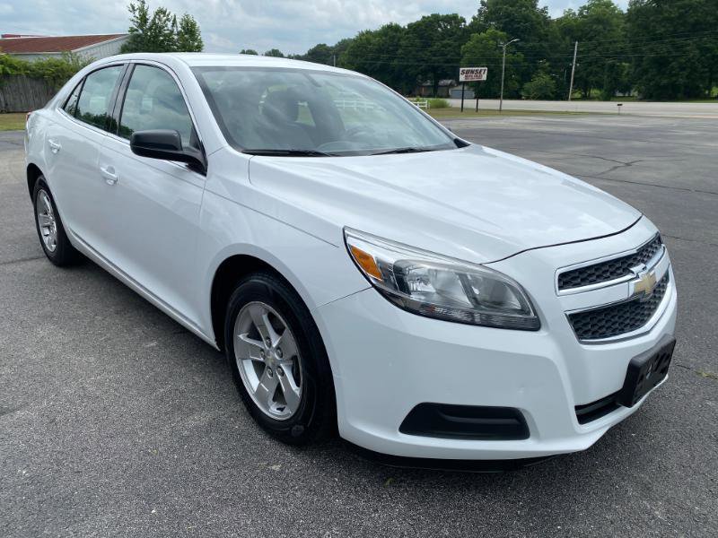 Used 2013 Chevrolet Malibu LS FWD image 4
