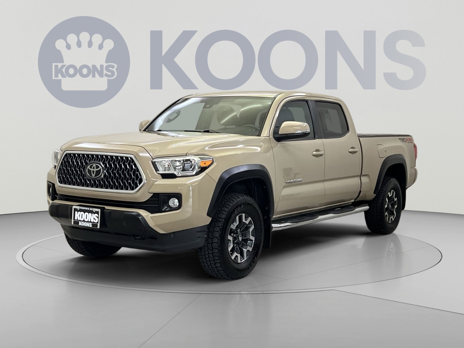 Used 2018 Toyota Tacoma TRD Off-Road w/ Technology Package AWD/4WD image 4