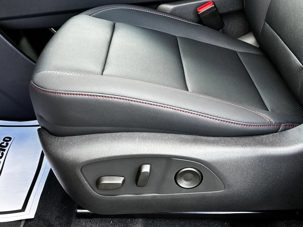 New 2026 Chevrolet Traverse Z71 AWD/4WD image 5