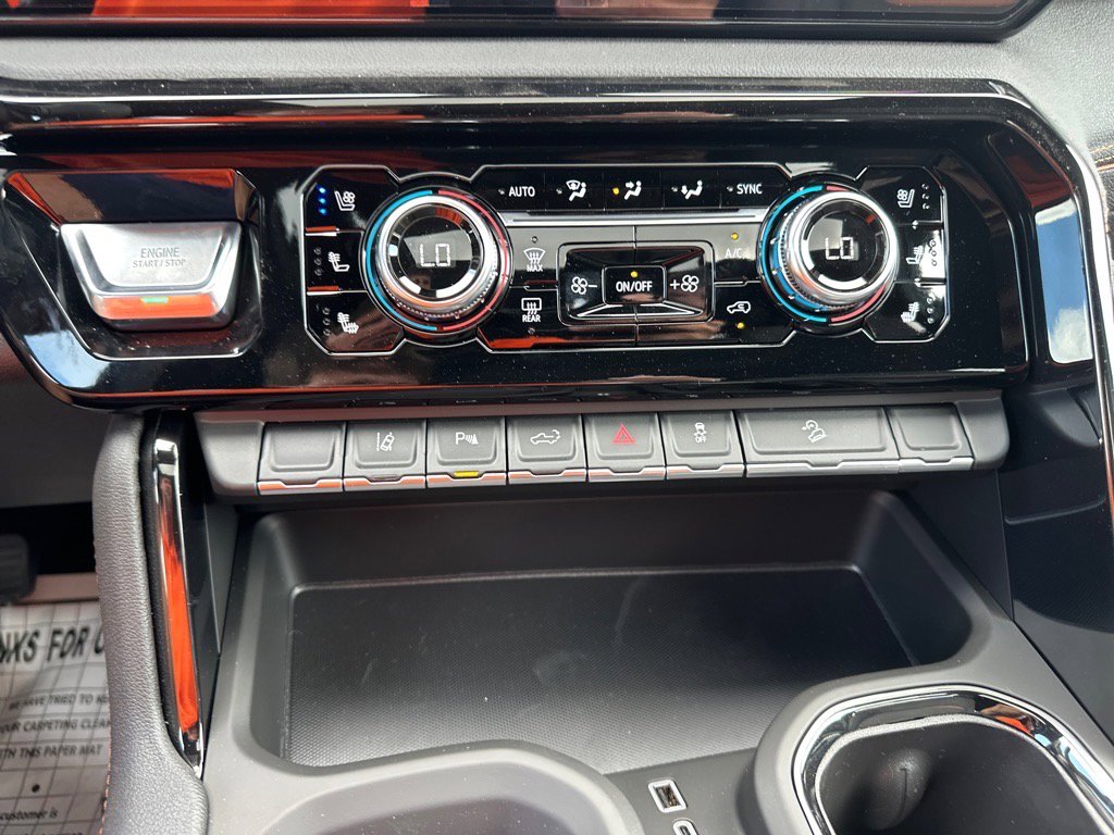 New 2025 GMC Sierra 2500 AT4 w/ AT4 Premium Plus Package image 28