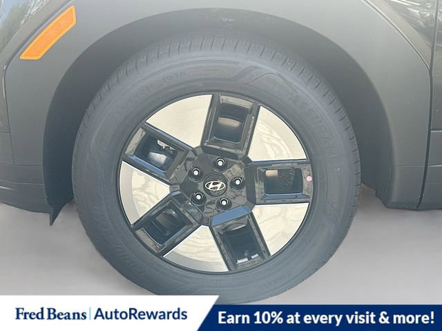 New 2026 Hyundai Santa Fe SE image 5