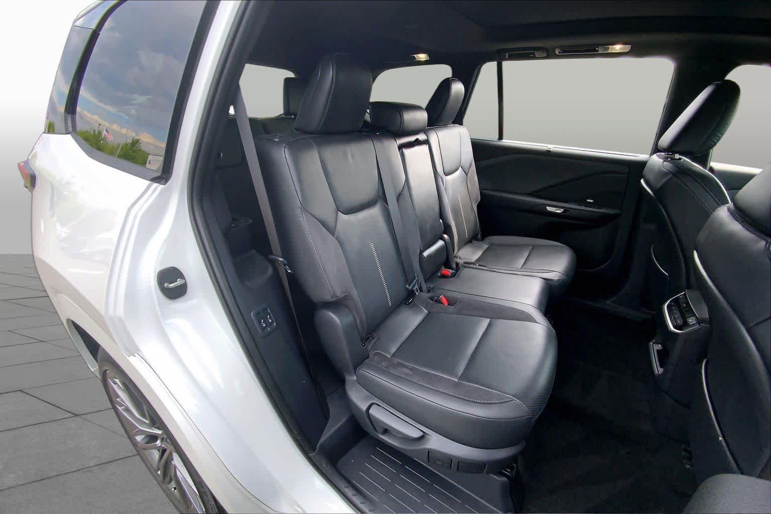 Certified 2025 Lexus TX 350 AWD w/ Technology Package image 20
