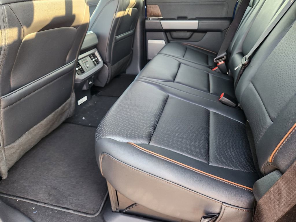 New 2026 Ford F250 Lariat image 19
