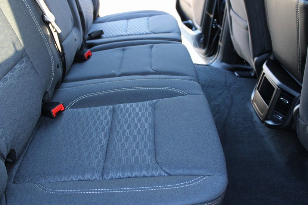 Used 2025 RAM 1500 Big Horn image 32