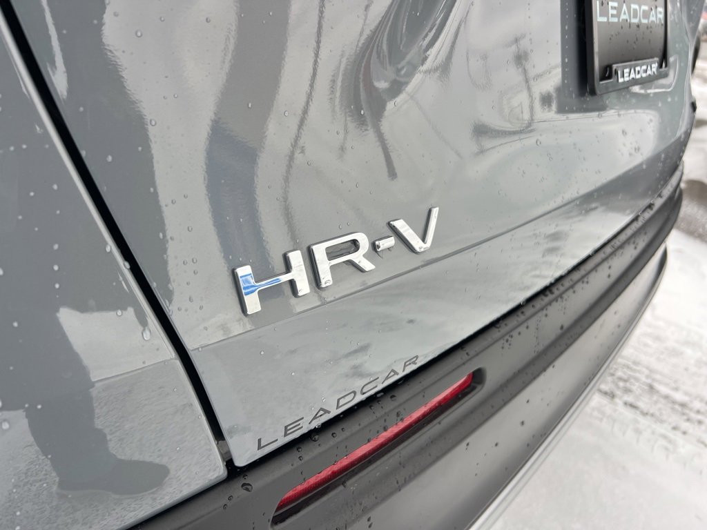 Used 2025 Honda HR-V Sport image 29