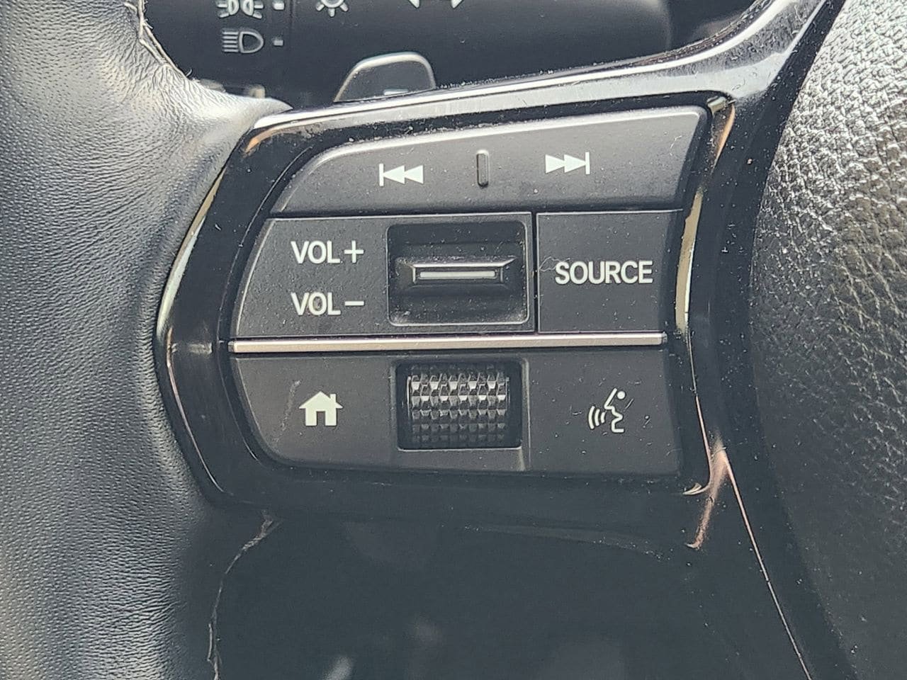 Certified 2025 Honda Civic Sport image 26