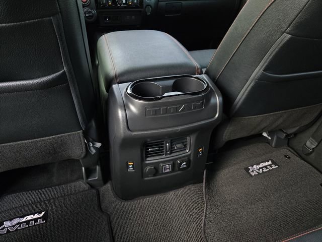 Used 2024 Nissan Titan PRO-4X w/ Pro-4x Convenience Package image 16