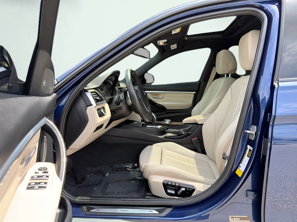 Used 2018 BMW 340i Sedan RWD image 31