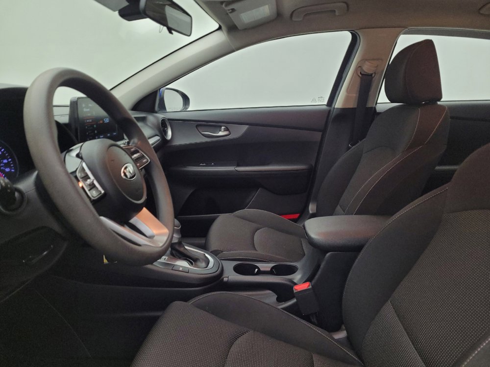 Used 2020 Kia Forte LXS FWD image 17