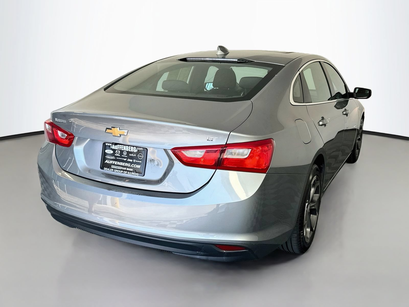 Used 2023 Chevrolet Malibu LT FWD image 7