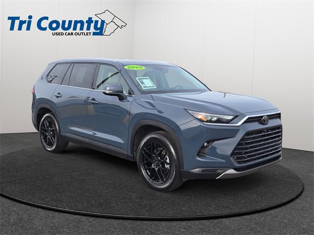 Certified 2025 Toyota Grand Highlander AWD image 1