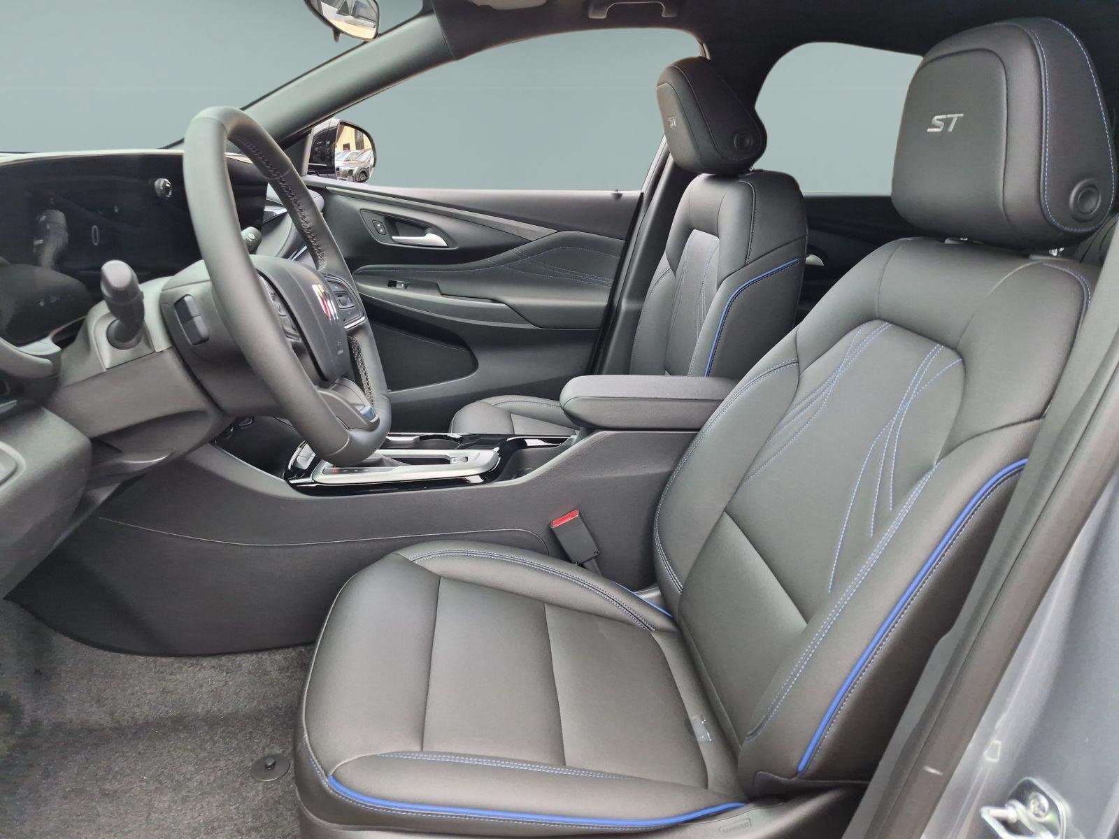 New 2026 Buick Envista Sport Touring w/ Convenience I Package FWD image 18