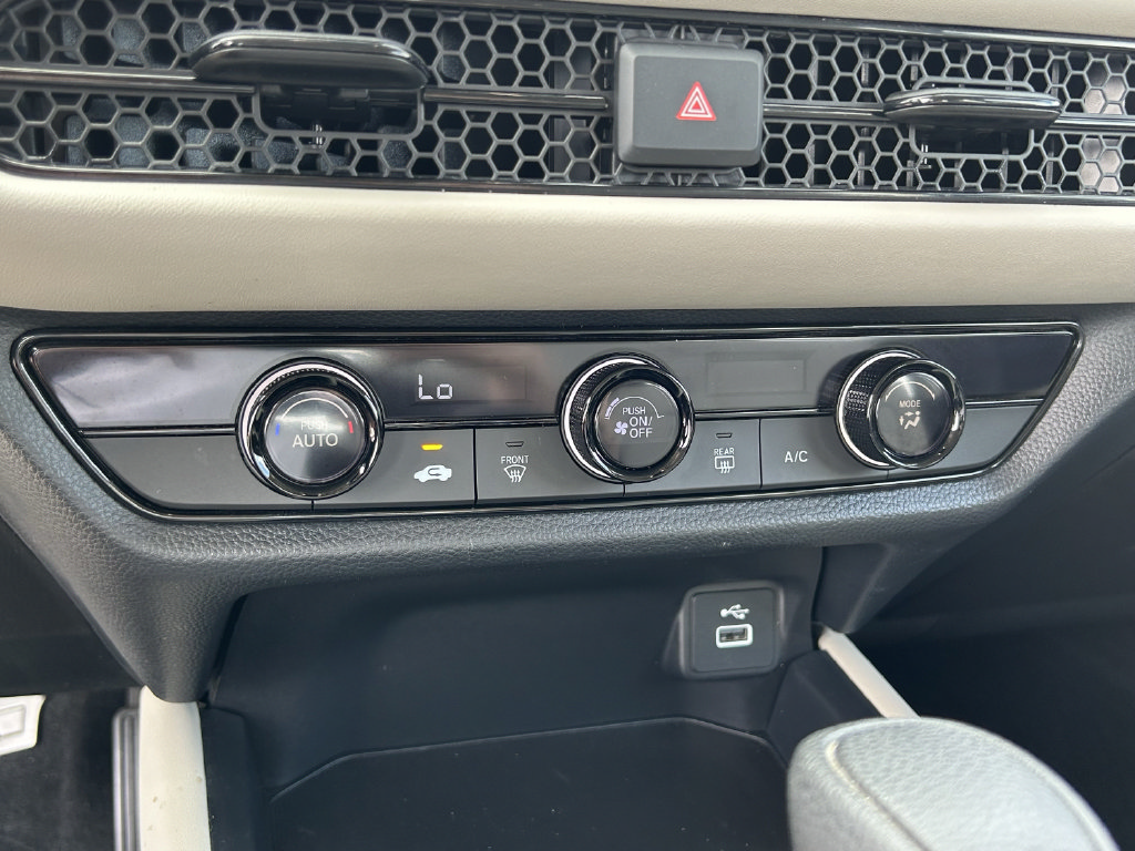 Used 2025 Honda HR-V LX image 26