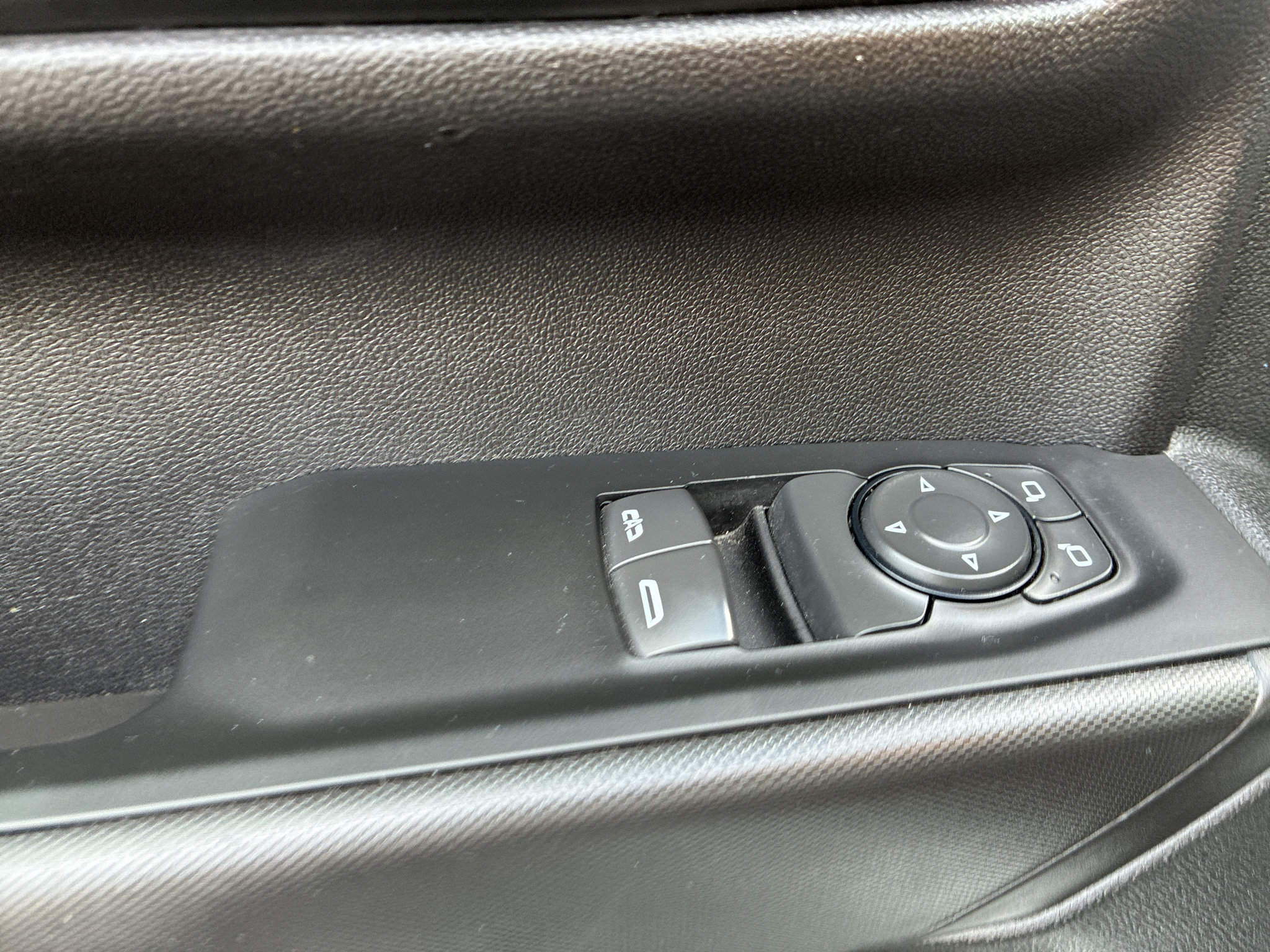 Used 2025 Chevrolet Silverado 1500 W/T RWD image 20