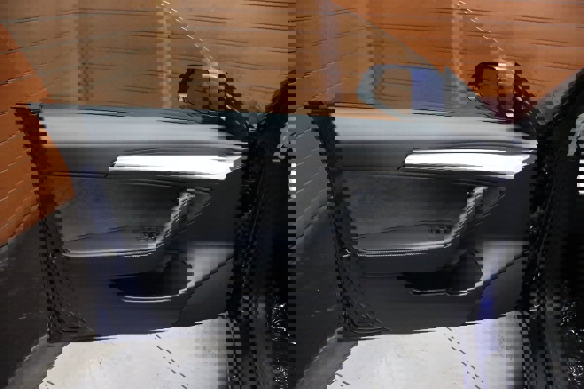 Used 2023 Tesla Model 3 Long Range image 51