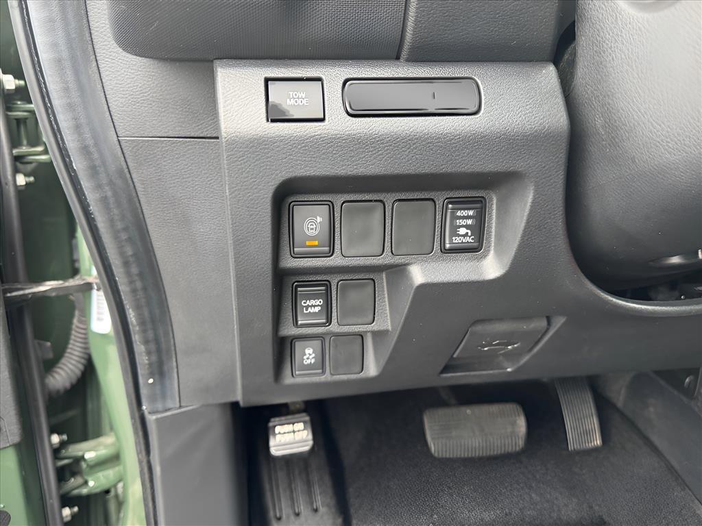 Used 2022 Nissan Frontier Pro-X image 18