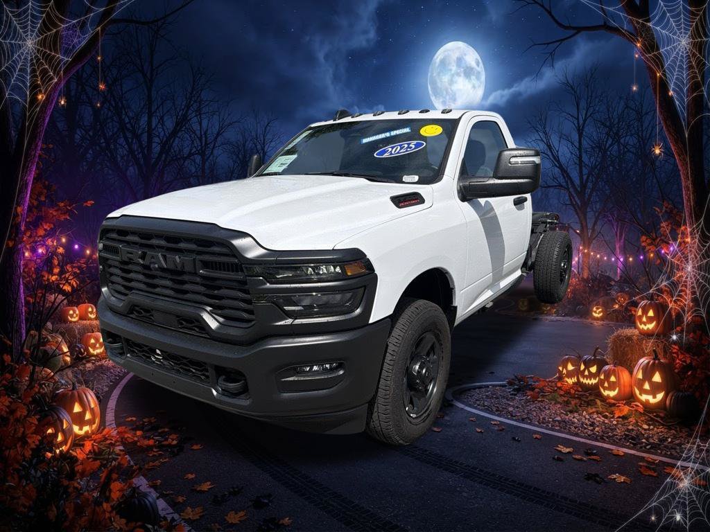 New 2025 RAM 3500 Tradesman