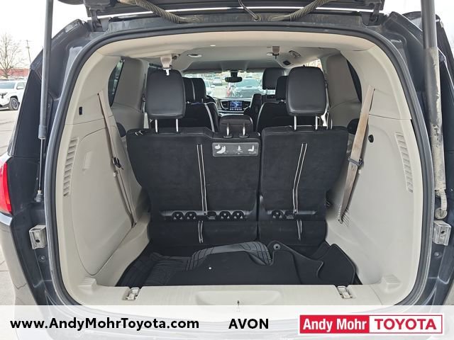 Used 2018 Chrysler Pacifica Touring-L Plus image 27
