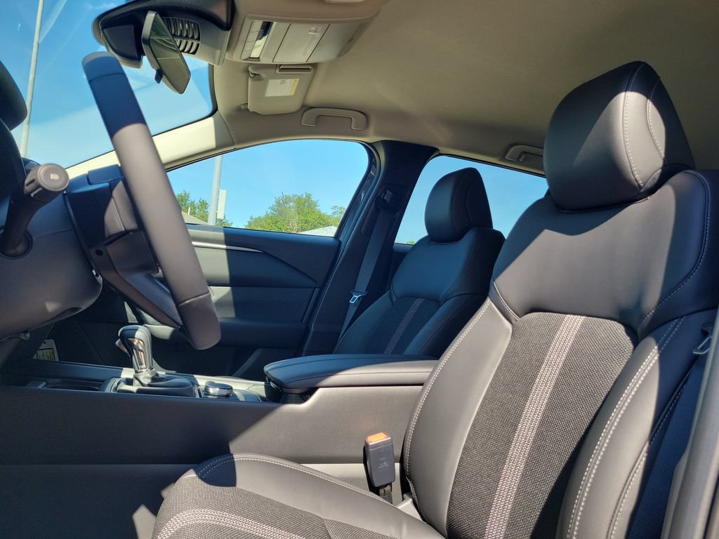 New 2026 MAZDA CX-50 AWD 2.5 S w/ Cargo Package image 17
