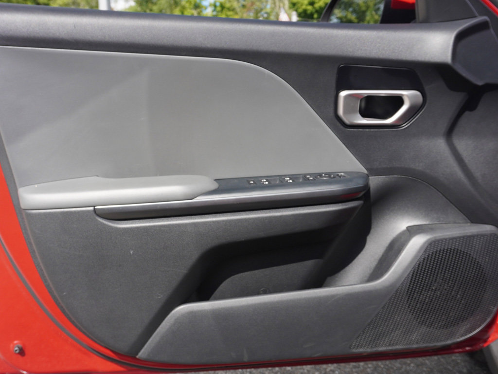 Certified 2025 Kia K4 FWD image 17