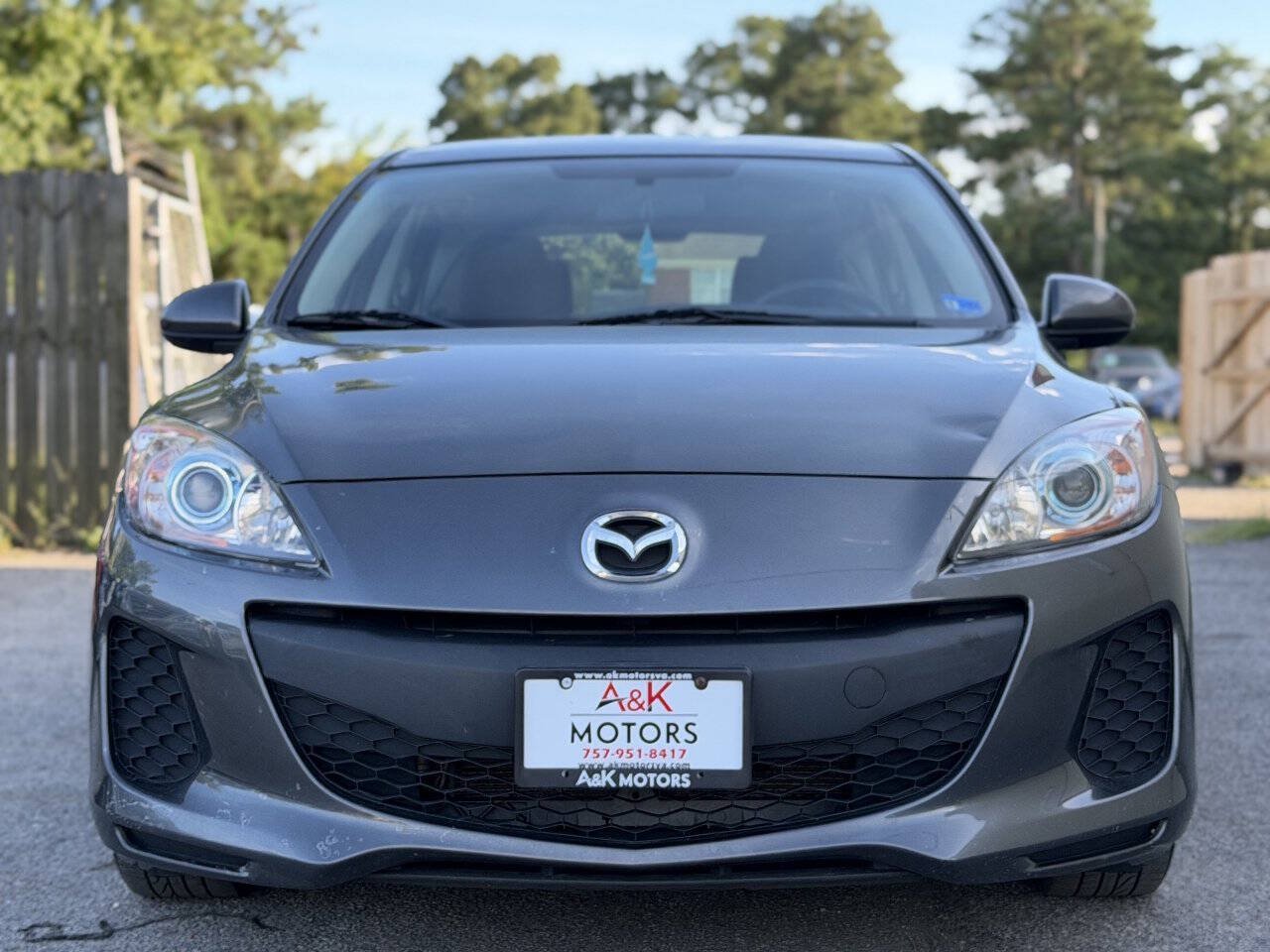 Used 2013 MAZDA MAZDA3 i Touring FWD image 3