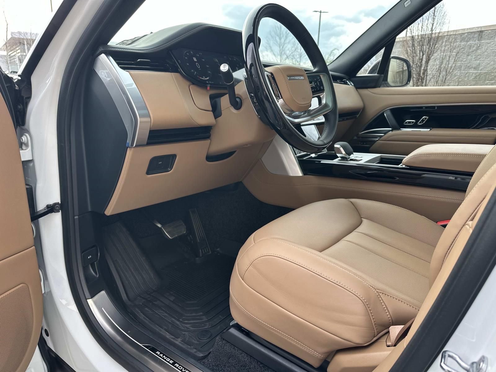 New 2026 Land Rover Range Rover SE AWD/4WD image 11