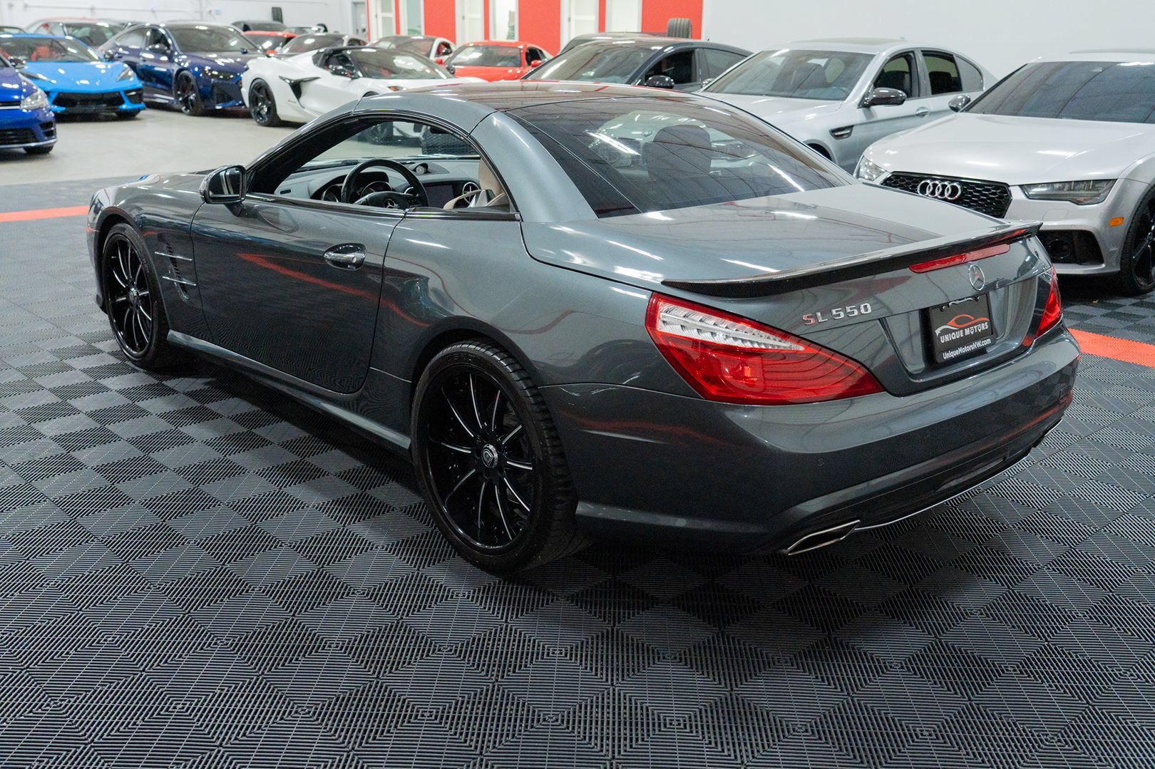 Used 2013 Mercedes-Benz SL 550 image 48