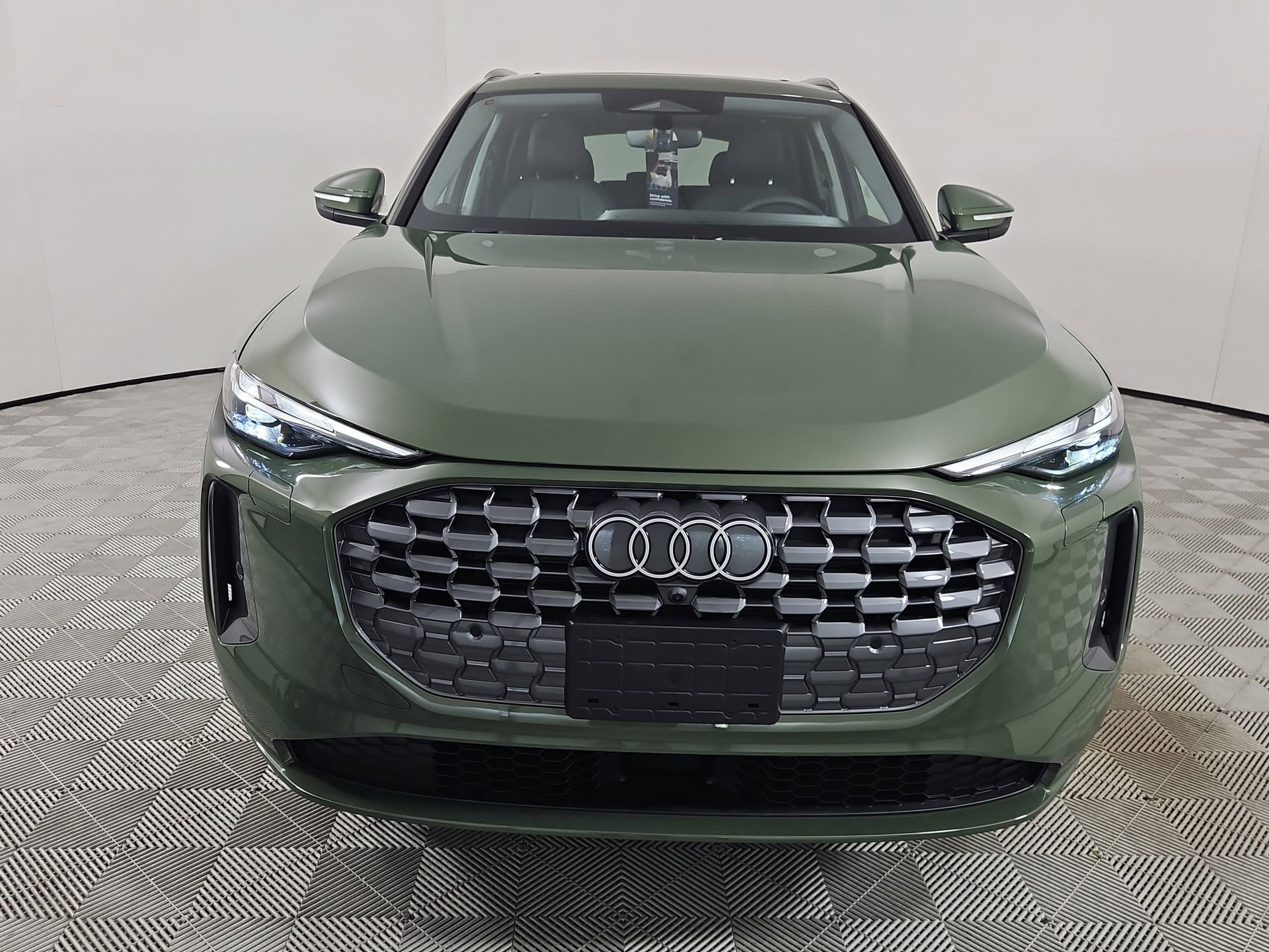 New 2026 Audi Q5 Premium image 2