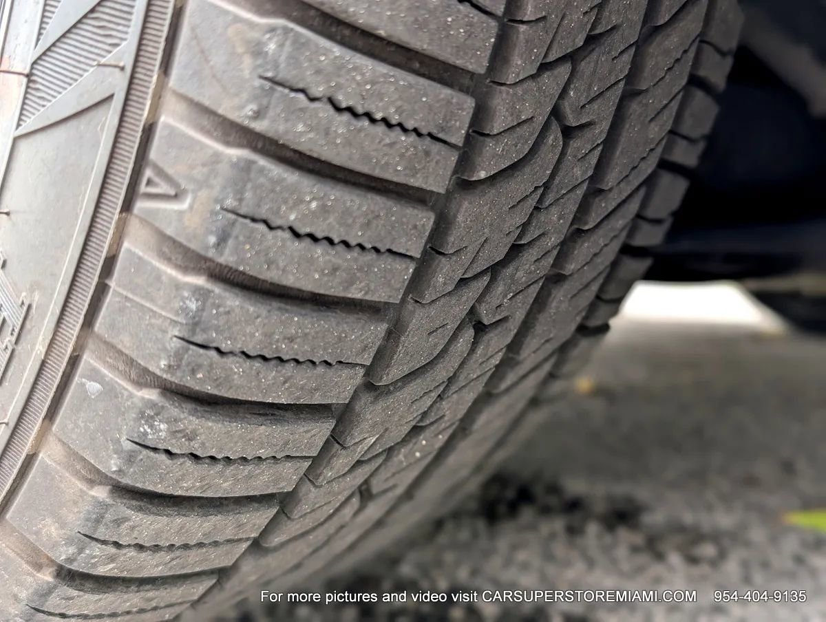 Used 2020 MINI Cooper Convertible image 94