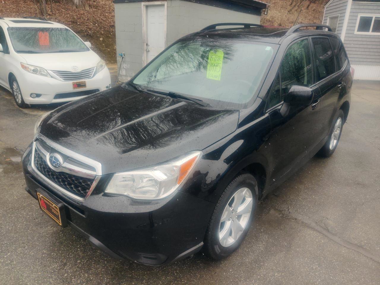 Used 2015 Subaru Forester 2.5i Premium w/ All-Weather Package image 2