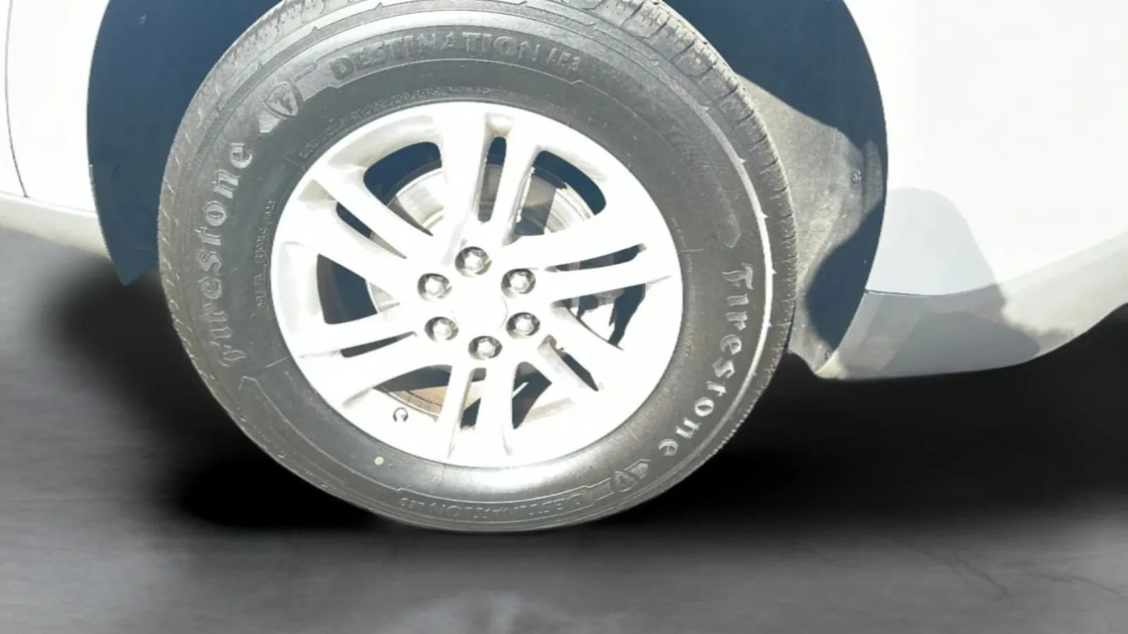 Used 2018 Buick Enclave Essence FWD image 30