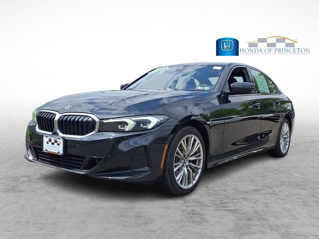 Used 2023 BMW 330i xDrive Sedan w/ Premium Package AWD/4WD image 3