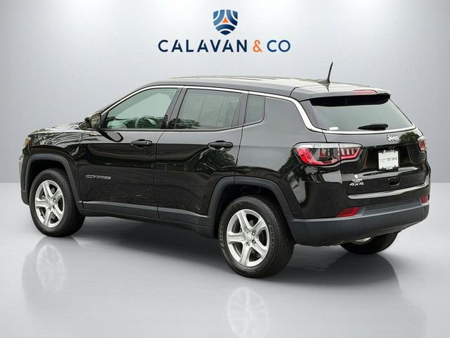 Used 2023 Jeep Compass Sport AWD/4WD image 5