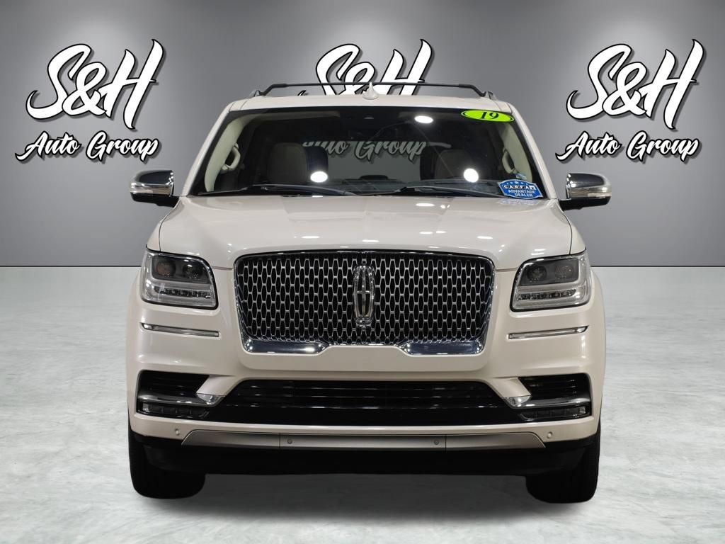 Used 2019 Lincoln Navigator Black Label w/ Cargo Package AWD/4WD image 23