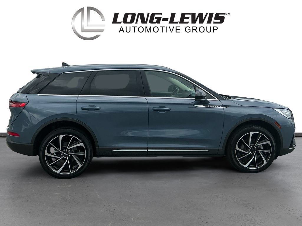 Certified 2024 Lincoln Corsair Reserve FWD image 8
