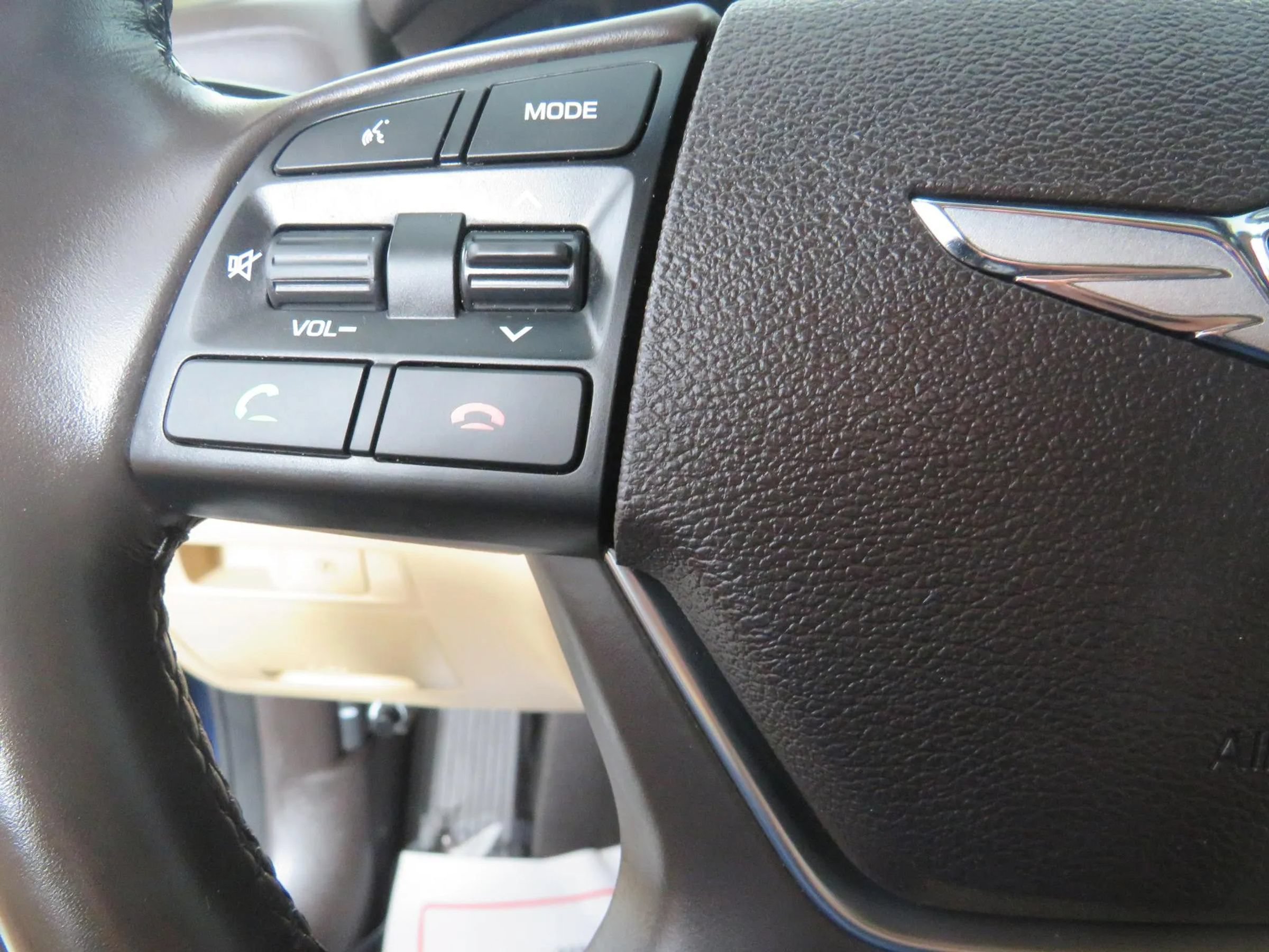Used 2020 Genesis G80 3.8 AWD/4WD image 16