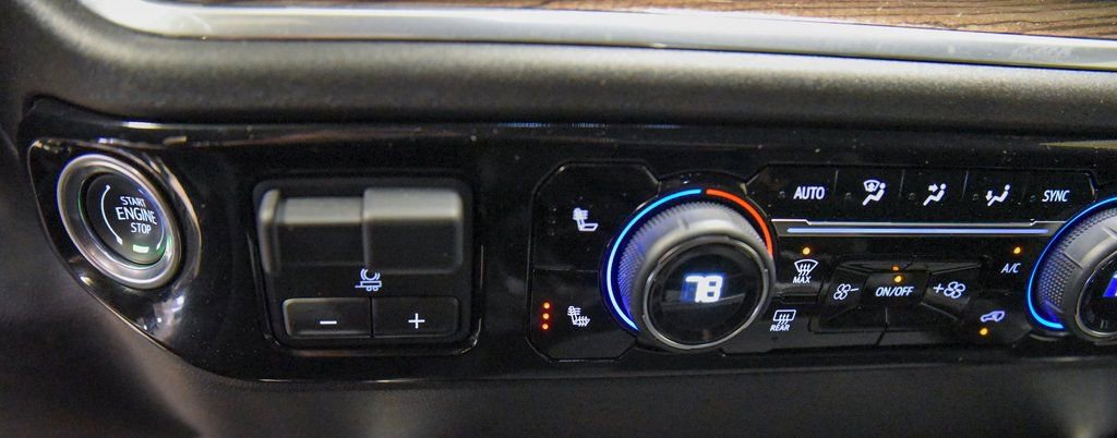 Used 2025 Chevrolet Silverado 2500 LT w/ Safety Package image 22