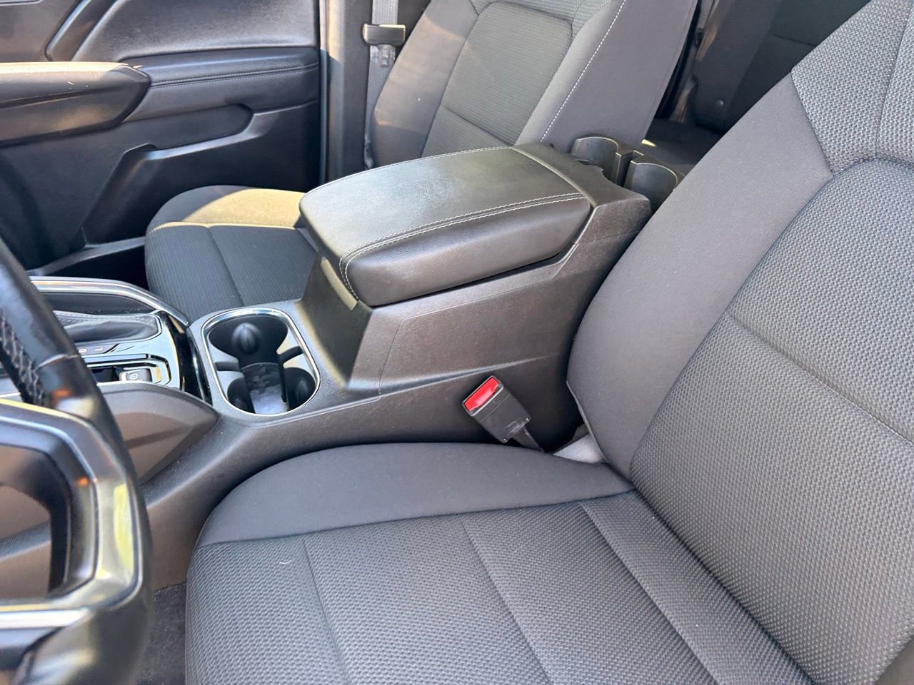 Used 2024 GMC Canyon Elevation w/ Convenience Package RWD image 18