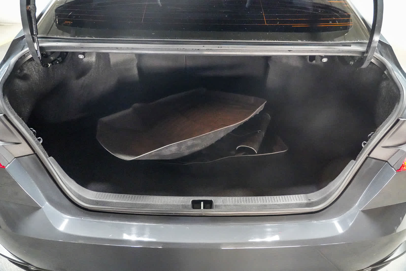 Certified 2026 Toyota Camry SE FWD image 27