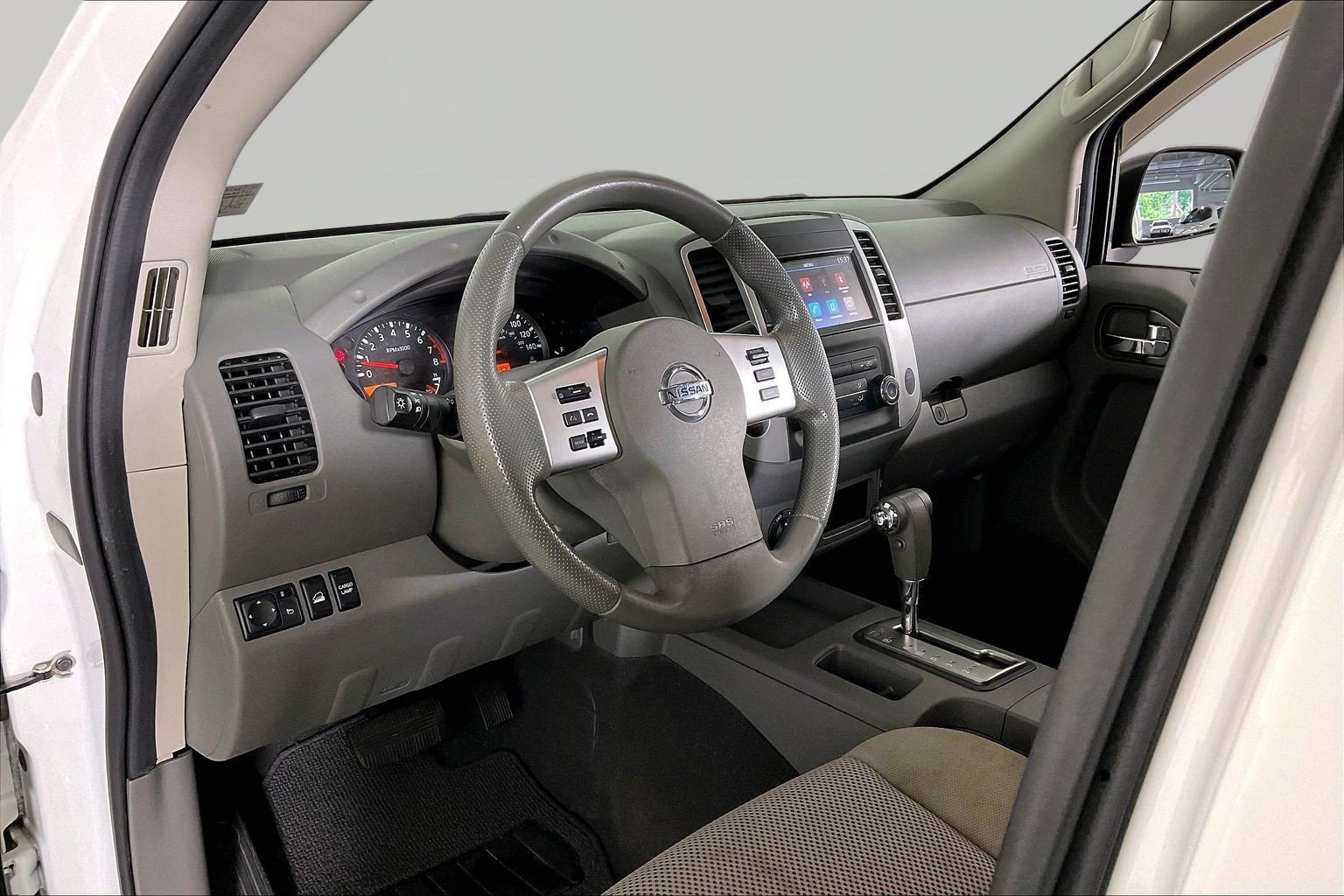 Used 2019 Nissan Frontier SV AWD/4WD image 14