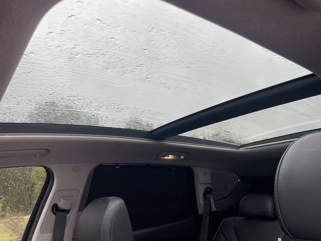 Used 2021 Hyundai Santa Fe Limited image 10