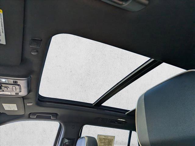 Used 2023 Chevrolet Tahoe Premier image 16