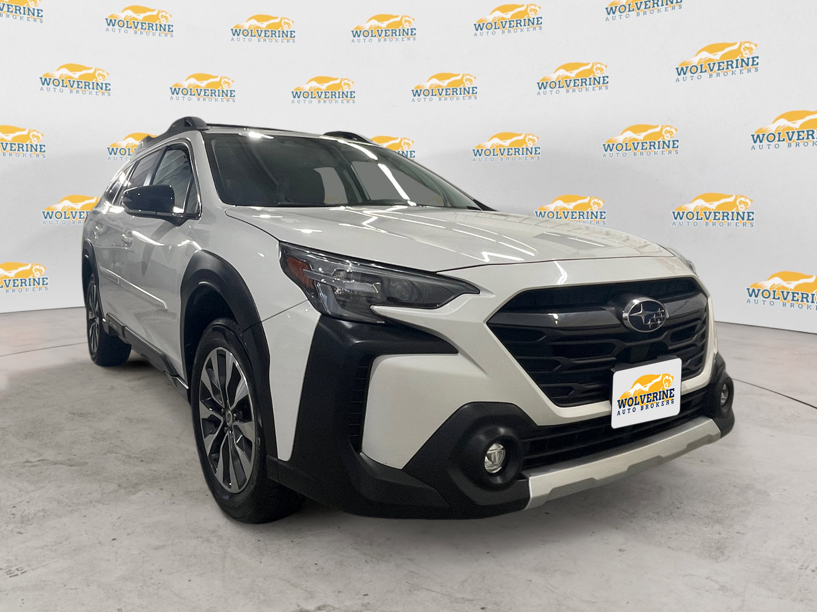 Used 2023 Subaru Outback Limited image 7