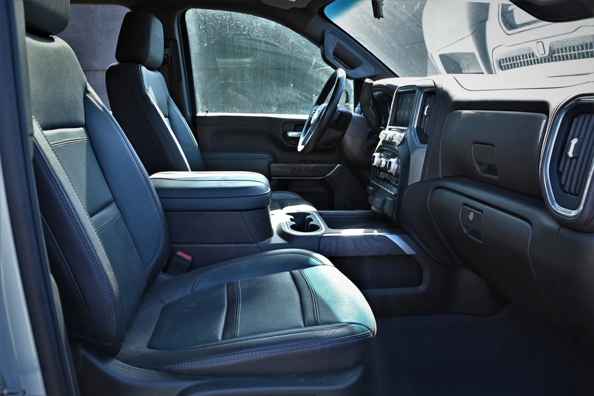 Used 2023 GMC Sierra 2500 Denali w/ Denali Ultimate Package AWD/4WD image 15