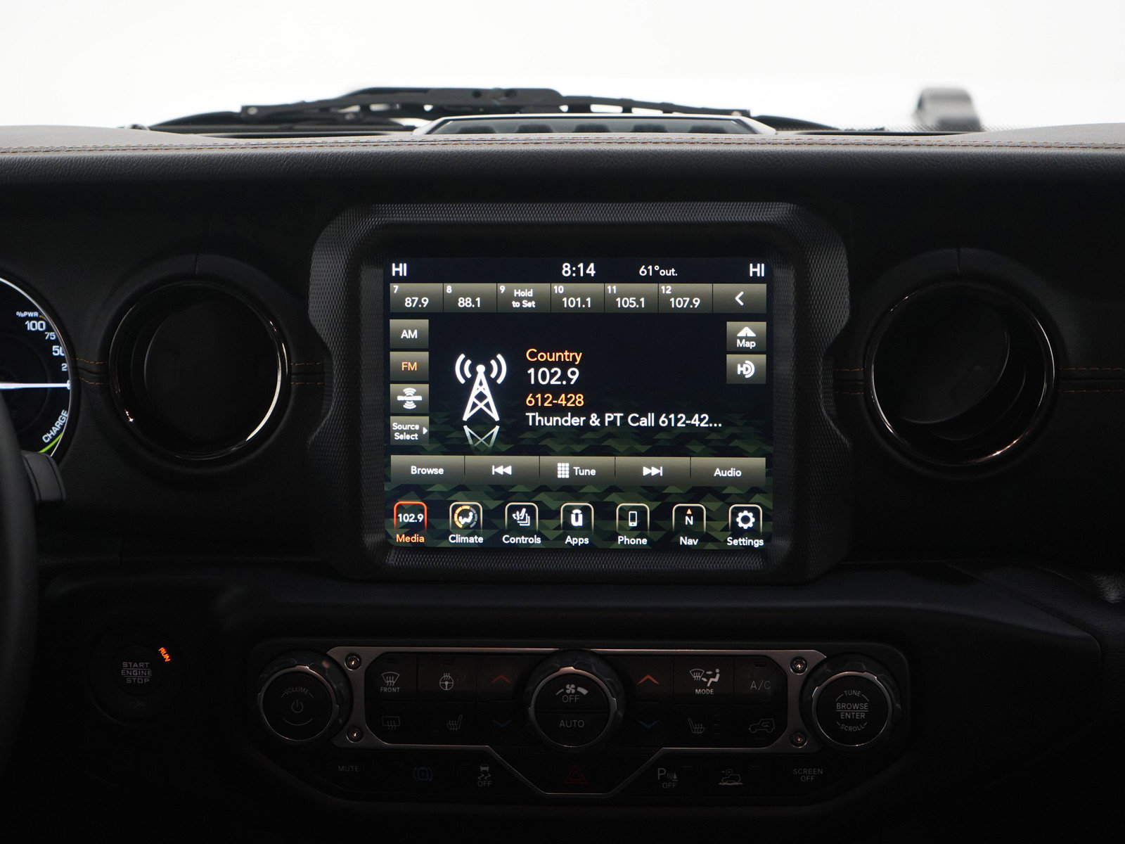 Used 2022 Jeep Wrangler Unlimited Sahara image 15