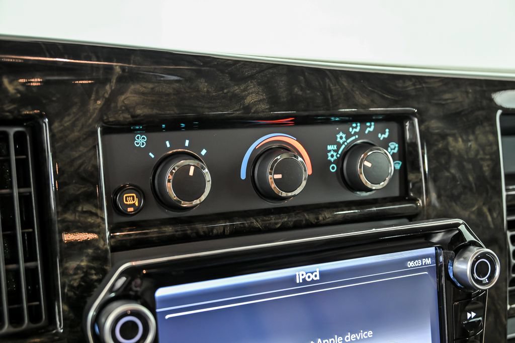 Used 2023 GMC Savana 2500 RWD image 21