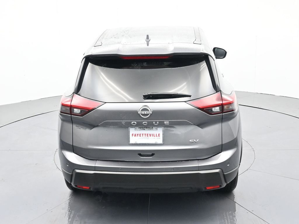 Used 2024 Nissan Rogue SV image 27