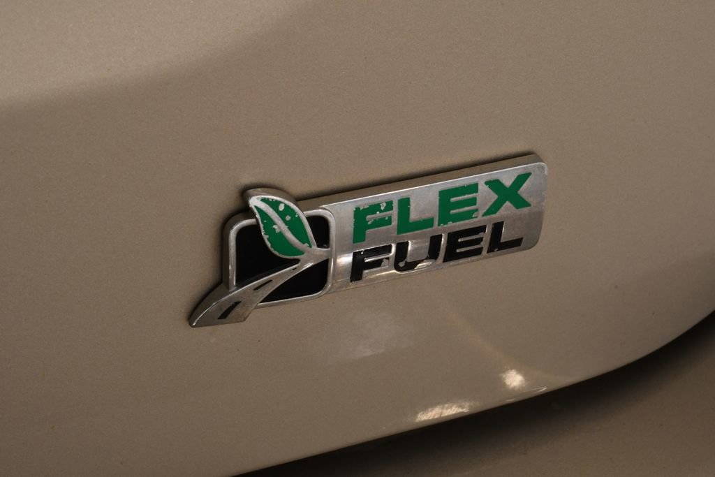 Used 2010 Ford Fusion SEL image 23